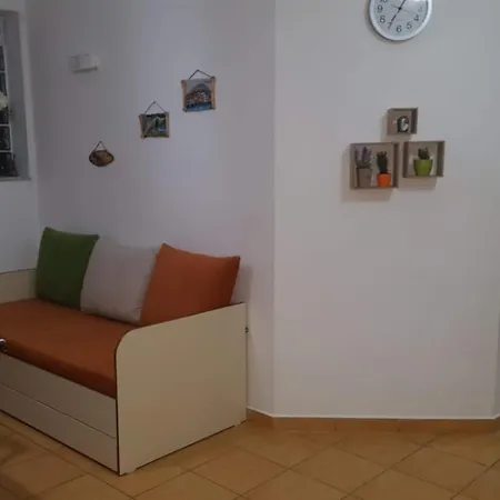 Apartment Tonis